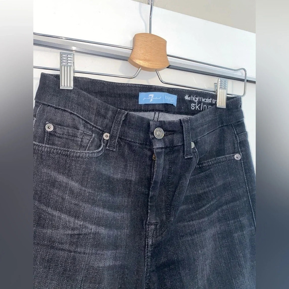 7 For All Mankind B-Air High Waisted Ankle Jeans - Picture 4 of 8